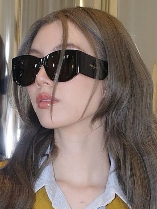 Dior DIORNUIT S1I 17B0 Square Sunglasses - Black / Blue main image 9